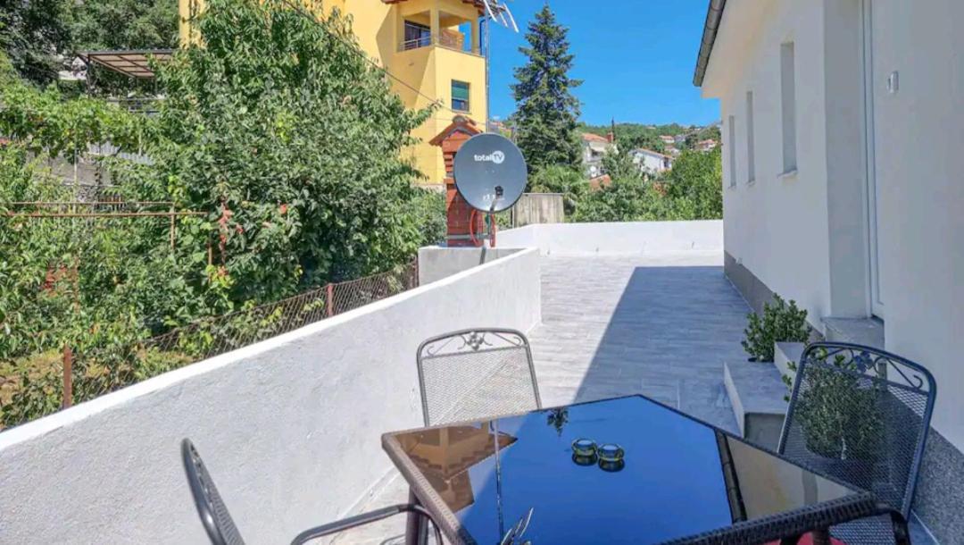 Vale Mare Apartment Опатия Екстериор снимка